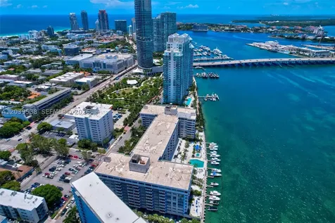 800 West Avenue Miami Beach FL 33139