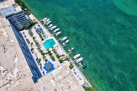 800 West Avenue Miami Beach FL 33139