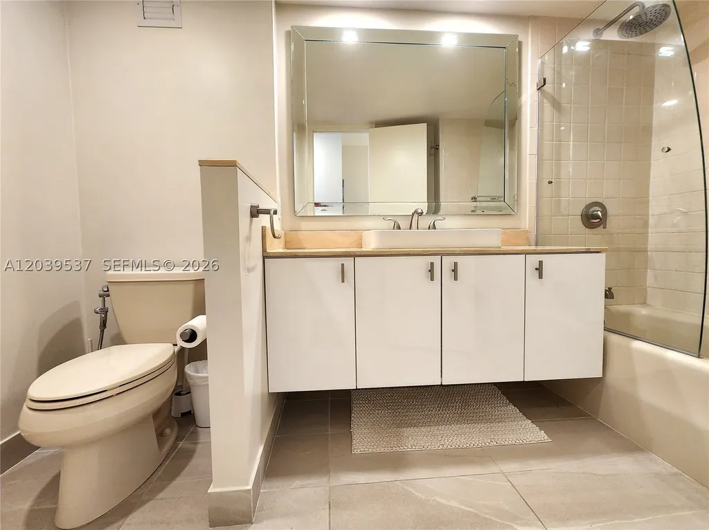 2751 S Ocean Drive Hollywood FL 33019