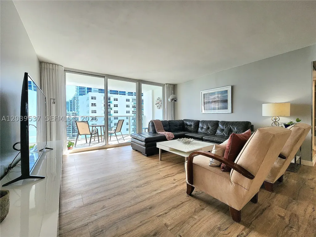 2751 S Ocean Drive Hollywood FL 33019