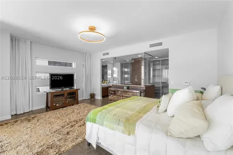 1040 Biscayne Boulevard Miami FL 33132