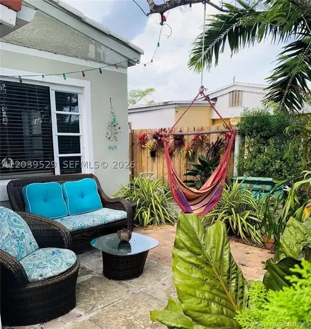 1279 NE 180th Street North Miami Beach FL 33162