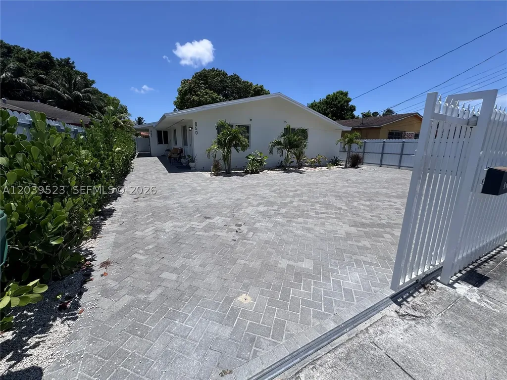 850 NW 109th Street Miami FL 33168