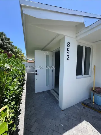 850 NW 109th Street Miami FL 33168