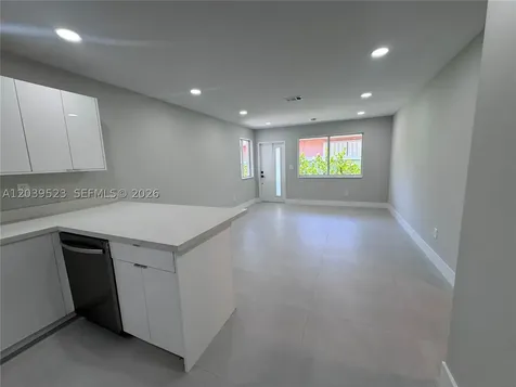 850 NW 109th Street Miami FL 33168