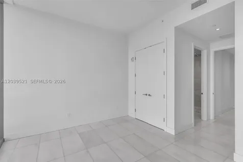 Miami FL 33129