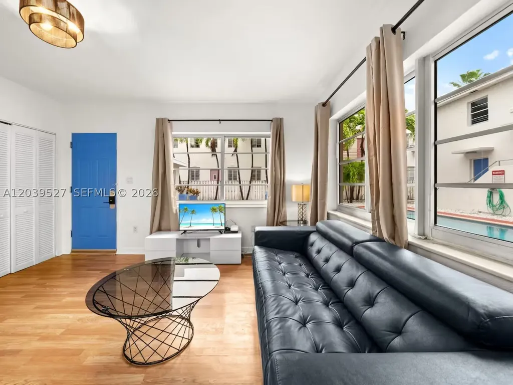 1034 Michigan Avenue Miami Beach FL 33139
