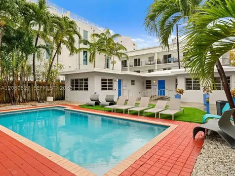 1034 Michigan Avenue Miami Beach FL 33139