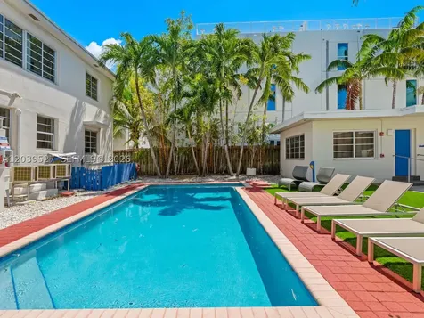 1034 Michigan Avenue Miami Beach FL 33139