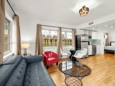 1034 Michigan Avenue Miami Beach FL 33139