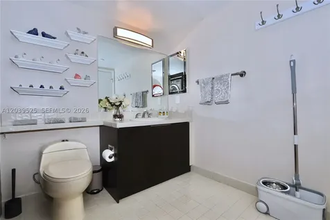 1000 Island Boulevard Aventura FL 33160