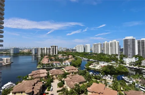 1000 Island Boulevard Aventura FL 33160