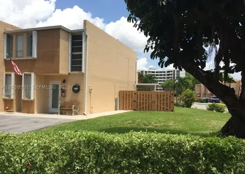 14005 SW 67th Terrace Miami FL 33183