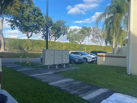 8807 SW 130th Place Miami FL 33186