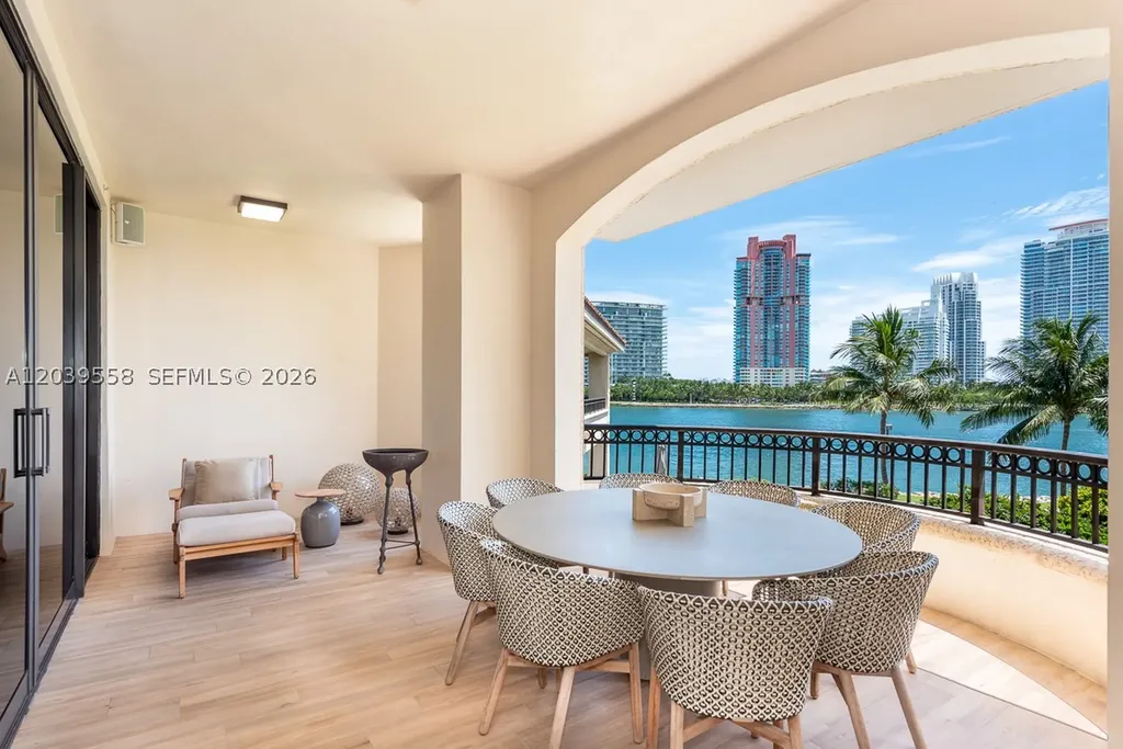 6800 Fisher Island Drive Miami Beach FL 33109