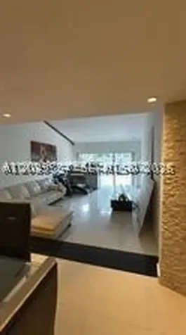 546 NE 199th Lane Miami FL 33179