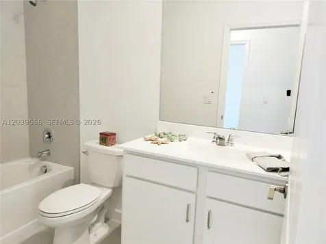 654 SE Lake Falls Street Port St. Lucie FL 34984