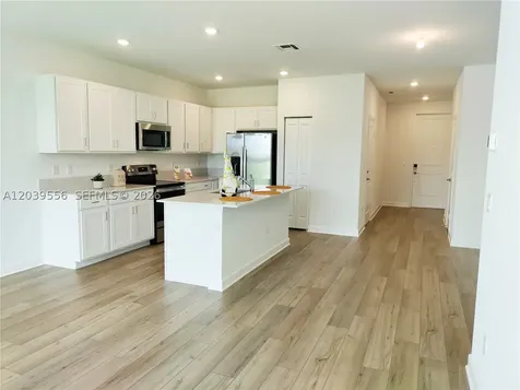 654 SE Lake Falls Street Port St. Lucie FL 34984
