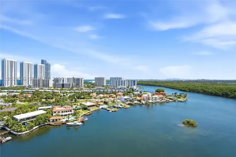 400 Sunny Isles Boulevard Sunny Isles Beach FL 33160