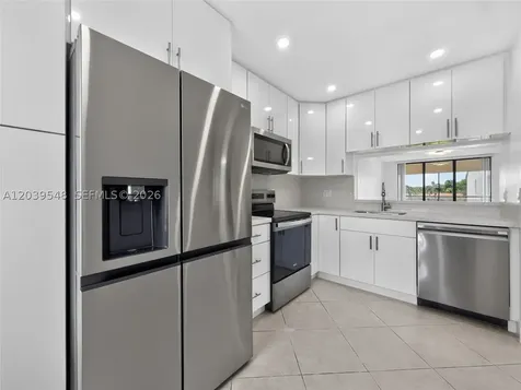 11358 Taft Street Pembroke Pines FL 33026