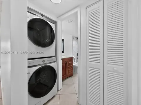 11358 Taft Street Pembroke Pines FL 33026