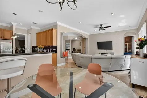 4907 Cypress Way Coconut Creek FL 33073