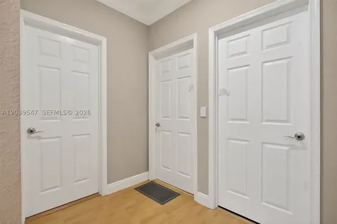 4907 Cypress Way Coconut Creek FL 33073
