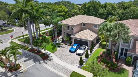 4907 Cypress Way Coconut Creek FL 33073