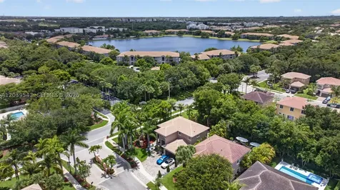 4907 Cypress Way Coconut Creek FL 33073