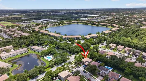 4907 Cypress Way Coconut Creek FL 33073