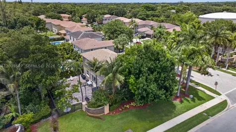 4907 Cypress Way Coconut Creek FL 33073
