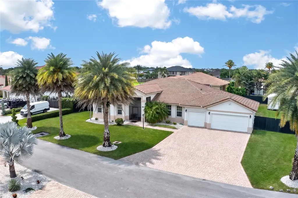 12922 SW 221 Street Miami FL 33170