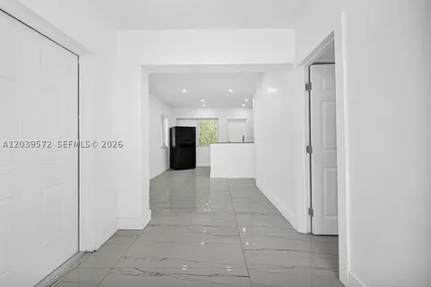 North Miami Beach FL 33162