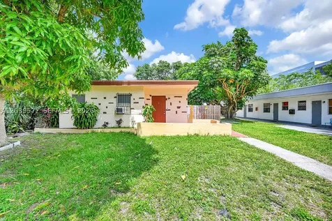 North Miami Beach FL 33162