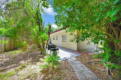 North Miami Beach FL 33162