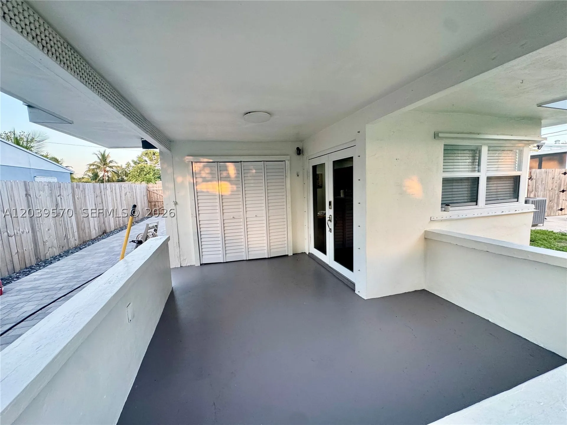 3010 N 73rd Avenue Hollywood FL 33024