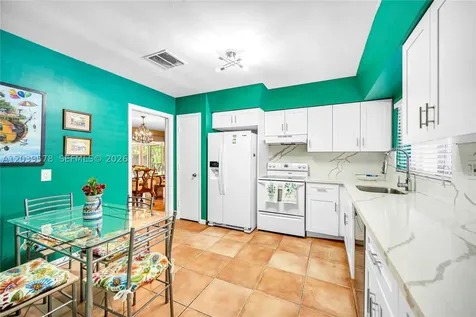 8701 SW 87th Court Miami FL 33173