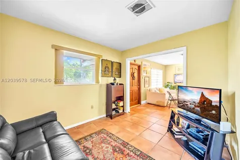 8701 SW 87th Court Miami FL 33173