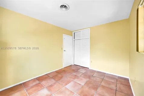 8701 SW 87th Court Miami FL 33173