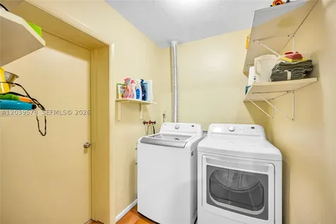 8701 SW 87th Court Miami FL 33173