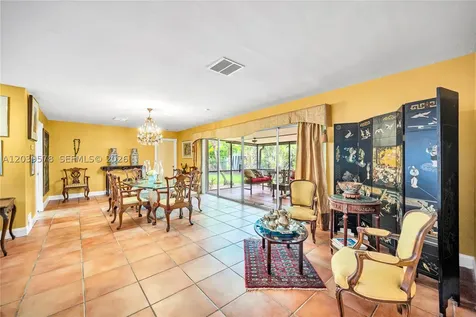 8701 SW 87th Court Miami FL 33173