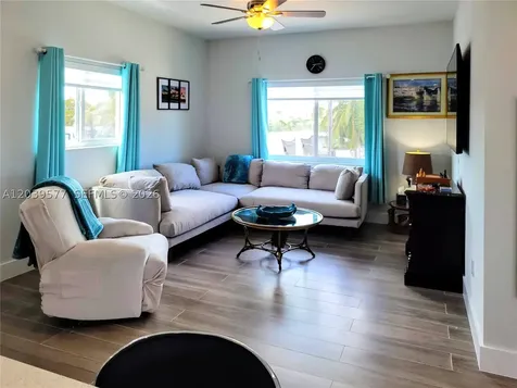 554 Gordon Circle Key Largo FL 33037