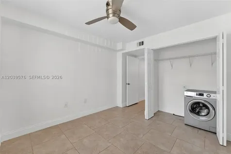 2841 N Oakland Forest Drive Oakland Park FL 33309