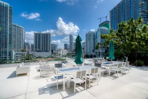 88 SW 7th Street Miami FL 33130