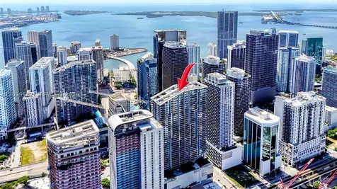 88 SW 7th Street Miami FL 33130