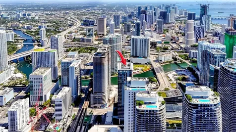88 SW 7th Street Miami FL 33130