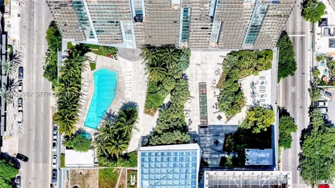 88 SW 7th Street Miami FL 33130