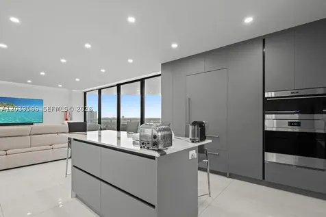 19500 Turnberry Way Aventura FL 33180