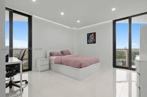 19500 Turnberry Way Aventura FL 33180