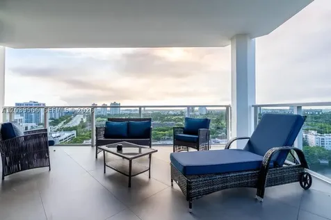 19500 Turnberry Way Aventura FL 33180